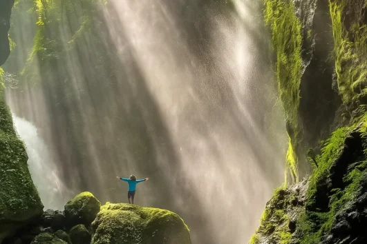 Keindahan Curug Walet Bogor Wajib Kamu Rasakan Saat Liburan!